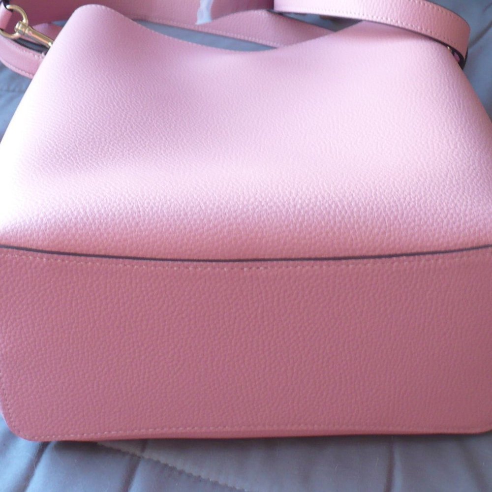 Coach Crossbody Leather Pink Purse Town Bucket Bag Pink NEW - Picture 4 of 9